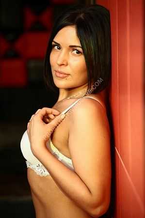 Мила, метро Озёрная