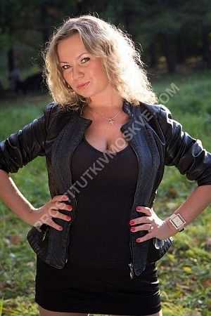 Юля, метро Тургеневская