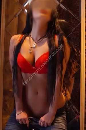 Люба, метро Крымская