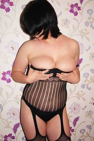 Карина, метро Нагорная