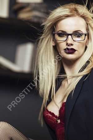 Лиза, метро Добрынинская