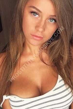 Даша, метро Марьино