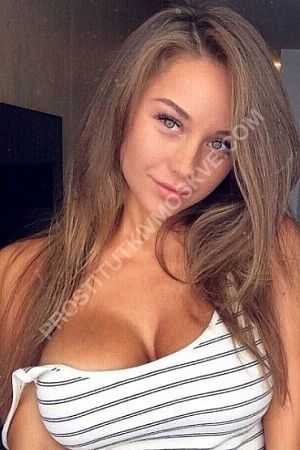 Даша, метро Первомайская