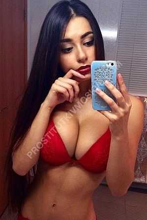 Полина, метро Охотный ряд