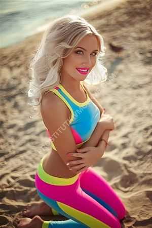 Ксюша, метро Площадь Революции