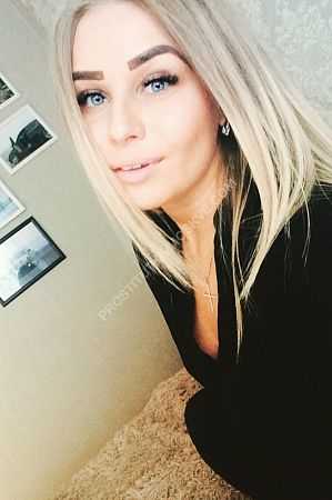 Карина, метро Румянцево