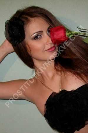 Луиза, метро Пионерская