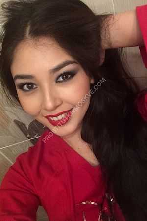 Диана, метро Третьяковская