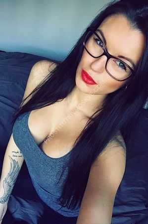 Полина, метро Домодедовская