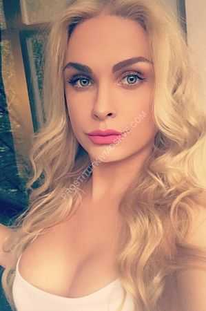 Анна, метро Отрадное