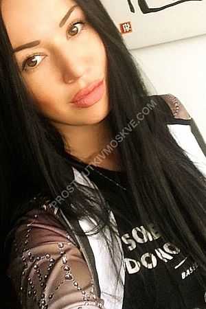 Анна, метро Бутырская