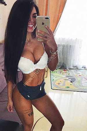 Настя, метро Юго-Западная