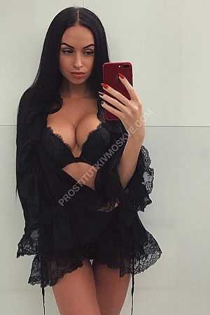 Марина, метро Филёвский парк