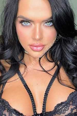 Виктория, метро Верхние Лихоборы