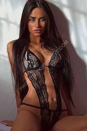 Настя, метро Смоленская