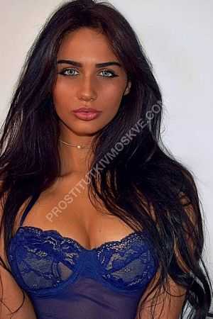 Настя, метро Лесопарковая