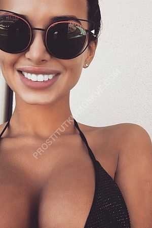 Настя, метро Площадь Ильича