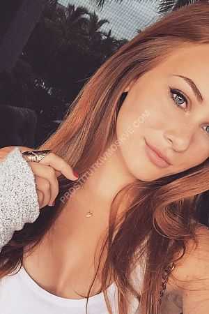 Вика, метро Андроновка