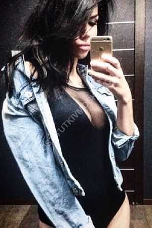 анна, метро Дмитровская