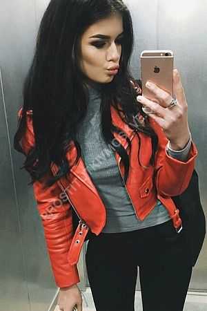 Даша, метро Измайлово