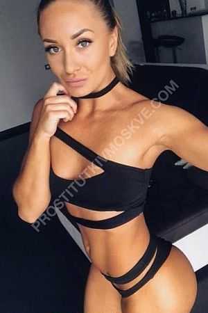 Дина, метро Нижегородская