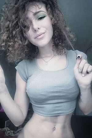 Настя, метро Молодёжная