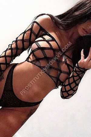 Вика, метро Верхние Котлы