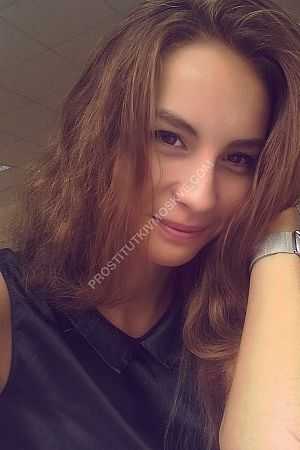 НЭЛИ, метро Чеховская