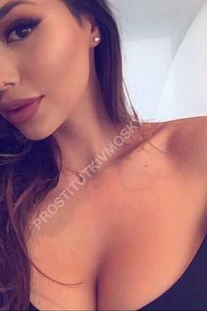 Вика, метро Павелецкая