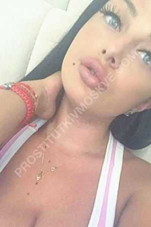 Даша, метро Савёловская