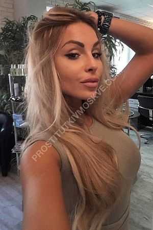 ира, метро Волгоградский проспект