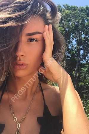 Алиша, метро Царицыно