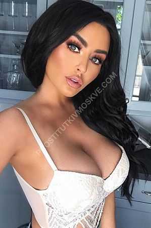 Вика, метро Саларьево