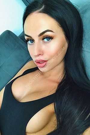 Вика, метро Рассказовка