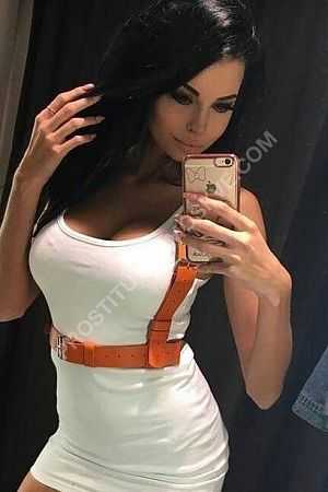 катя, метро Бульвар Адмирала Ушакова