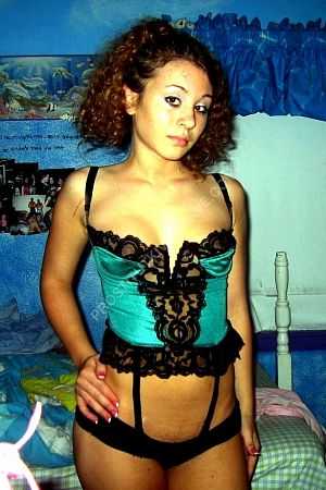 Оля, метро Деловой центр