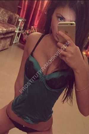 ира, метро Площадь Ильича