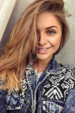 лера, метро Верхние Котлы