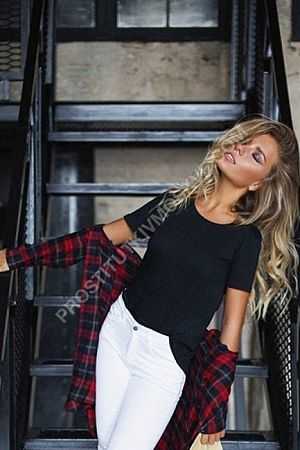 милана, метро Бульвар Рокоссовского