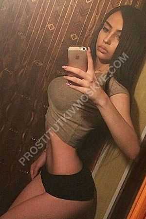 милана, метро Севастопольская