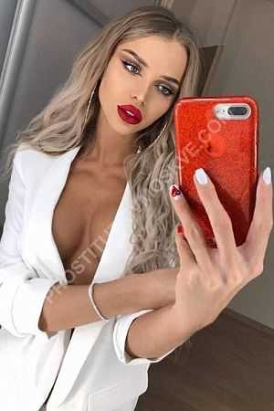 лена, метро Курская