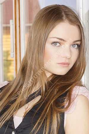 Нина, метро Спартак