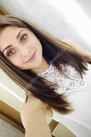 Оксаночка, метро Баррикадная