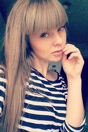 Настя, метро Добрынинская