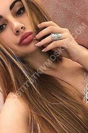 Маша, метро Электрозаводская