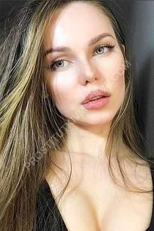 Алина, метро Пражская