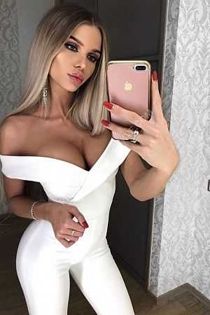 Алина, метро Новые Черёмушки