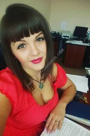 Ксения, метро Алма-Атинская