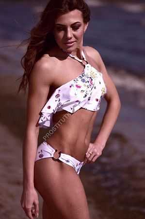 Елена, метро Петровский парк