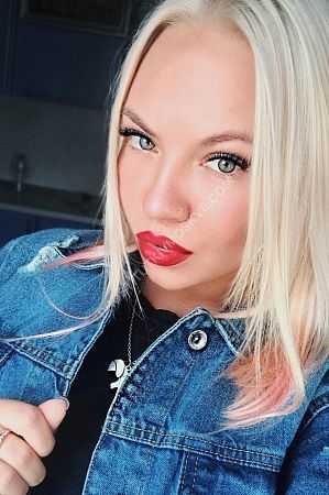 Анюта, метро Орехово